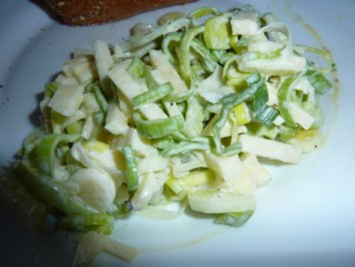 Salate: Porree-Apfel-Salat - Rezept mit Bild - kochbar.de